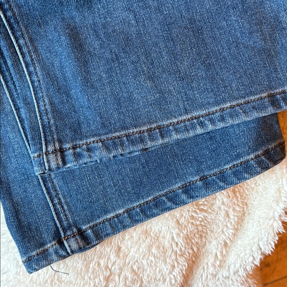 Kut from the Kloth Wide Leg Kelsey Jeans - Picture 5 of 5